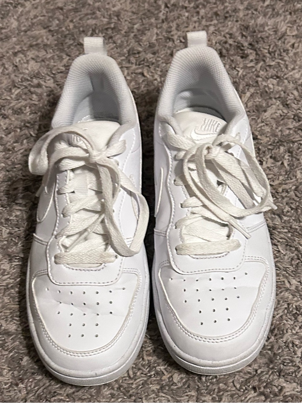 Nike White Low-Top Lace-Up Sneakers